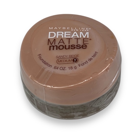 Maybelline Dream Matte Mousse Foundation & ColorStay Concealer no30 Light Medium - Picture 3 of 12